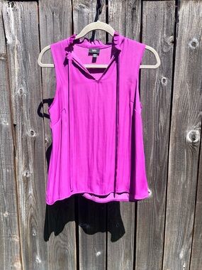 Mossimo fuscha top size small